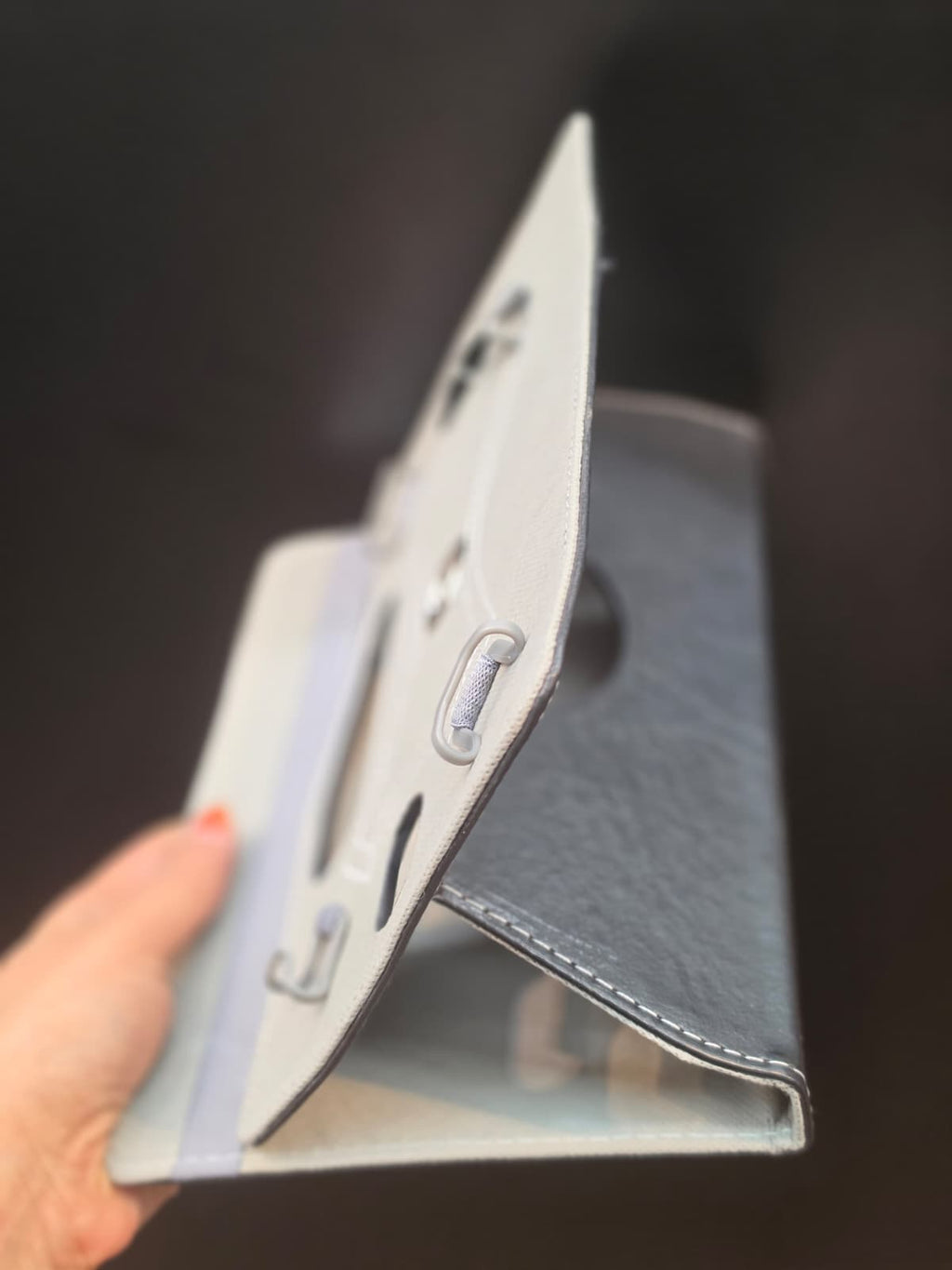 TAB U9''