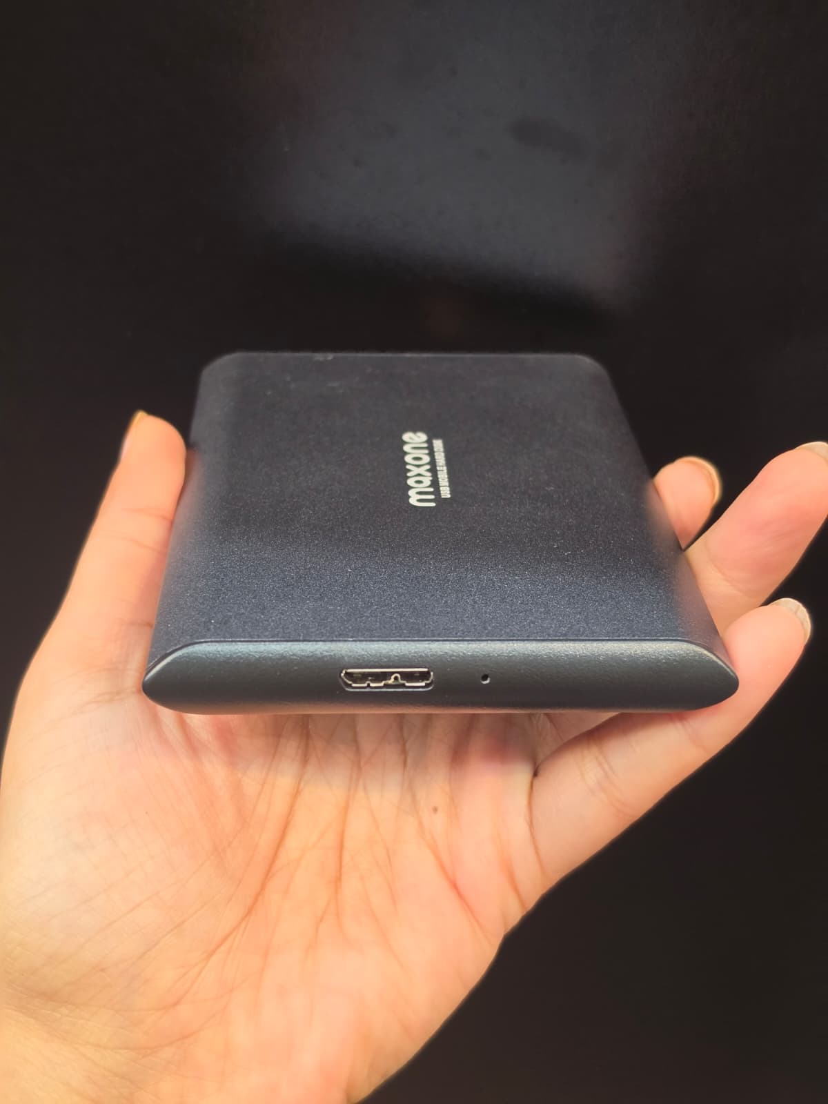 Maxone 250GB Ultra Slim Portable External Hard Drive